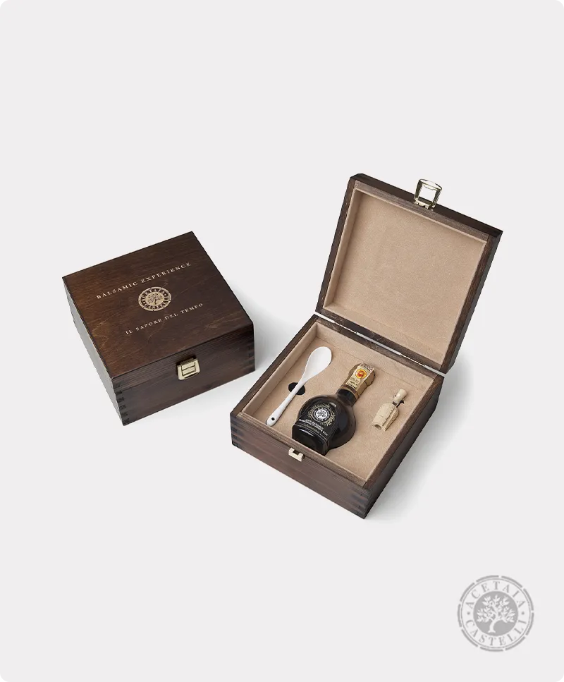 Traditional Balsamic Vinegar of Modena PDO Extravecchio - Image 4